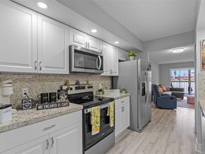 13355 SW 16th Ct 211E, Pembroke Pines FL 33027