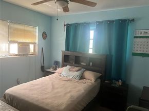 12085 NW 11th Ave, North Miami FL 33168