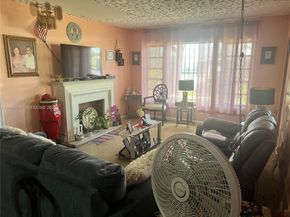 12085 NW 11th Ave, North Miami FL 33168