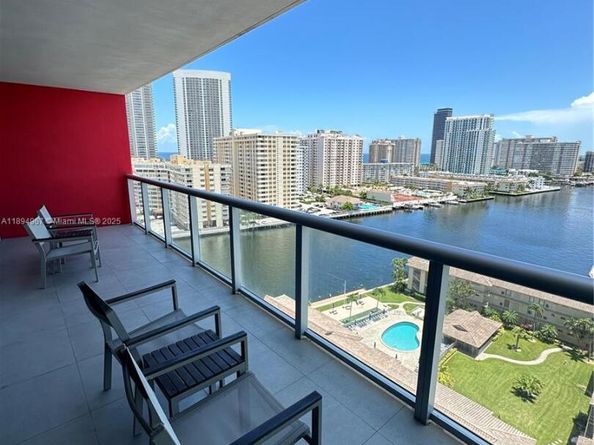 2602 E Hallandale Beach Blvd R1507, Hallandale Beach FL 33009