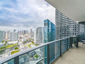 45 SW 9th ST 4108, Miami FL 33130