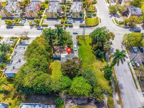219 NE 141st St, Miami FL 33161
