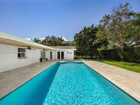 15700 SW 77th Ct, Palmetto Bay FL 33157