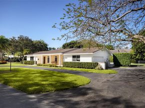 15700 SW 77th Ct, Palmetto Bay FL 33157