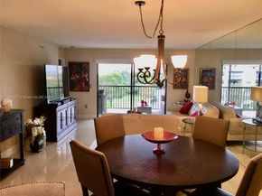 2334 S Cypress Bend Dr 501, Pompano Beach FL 33069