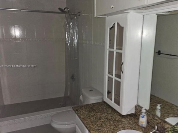 Undisclosed Address #A11858621, Weston FL 33326