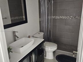 Undisclosed Address #A11858621, Weston FL 33326