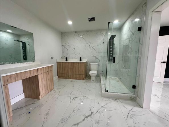 2931 NW 8th Rd, Fort Lauderdale FL 33311