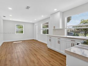 3239 Meadow Rd, Palm Springs FL 33406