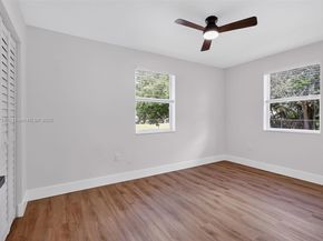 3239 Meadow Rd, Palm Springs FL 33406