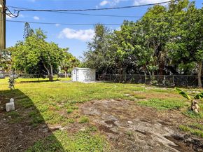 3239 Meadow Rd, Palm Springs FL 33406