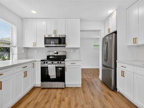 3239 Meadow Rd, Palm Springs FL 33406