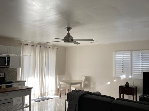 7500 SW 81st Ave, Miami FL 33143