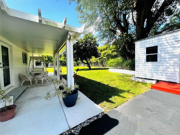 7500 SW 81st Ave, Miami FL 33143