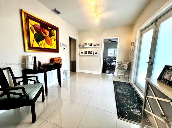 7500 SW 81st Ave, Miami FL 33143