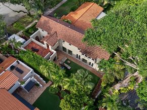 440 Rosaro Ave, Coral Gables FL 33146