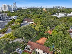 440 Rosaro Ave, Coral Gables FL 33146