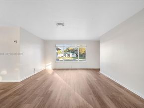 1111 SW 39th Ave, Fort Lauderdale FL 33312