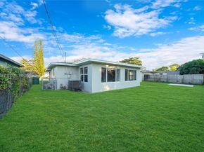 1111 SW 39th Ave, Fort Lauderdale FL 33312