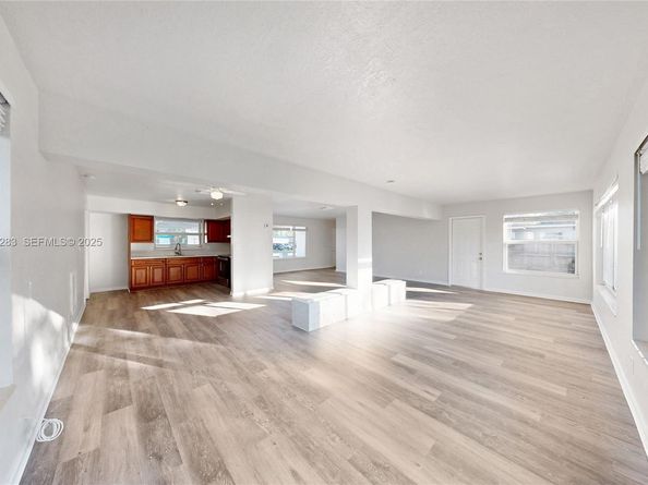 1111 SW 39th Ave, Fort Lauderdale FL 33312