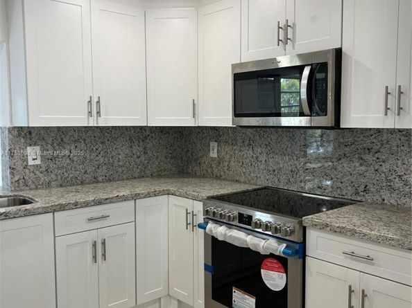 11245 SW 169th St V4833, Miami FL 33157