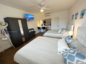 26 Diplomat Pkwy 2214, Hallandale Beach FL 33009
