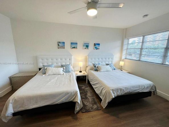 26 Diplomat Pkwy 2214, Hallandale Beach FL 33009