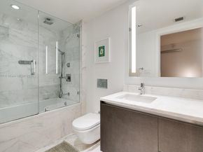 1451 Brickell Ave 1404, Miami FL 33131