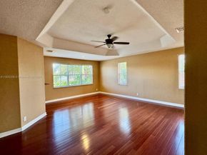 1379 NW 166th Ave, Pembroke Pines FL 33028