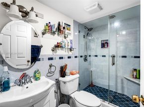 9140 SW 123rd Ct 203Q, Miami FL 33186