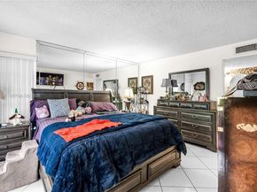 9140 SW 123rd Ct 203Q, Miami FL 33186