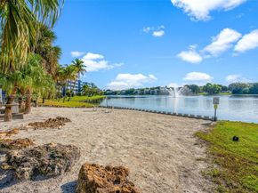 9371 Fontainebleau Blvd I112, Miami FL 33172