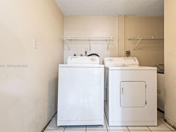 9371 Fontainebleau Blvd I112, Miami FL 33172