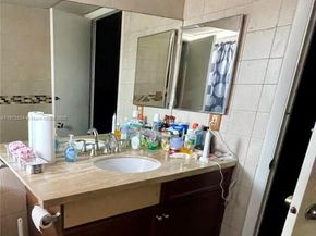 Undisclosed Address #A11873624, Lauderdale Lakes FL 33313