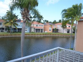 1537 E Lake Ct, Hollywood FL 33020