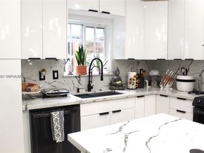 1209 NE 32nd Ave, Homestead FL 33033