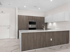 275 Giralda Ave 6E, Coral Gables FL 33134