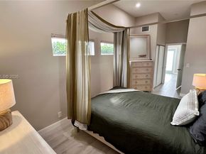 1324 NE 14th Ave, Fort Lauderdale FL 33304