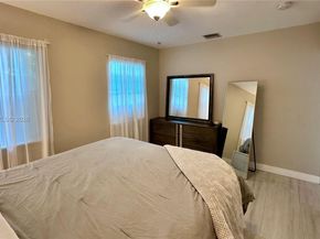 1324 NE 14th Ave, Fort Lauderdale FL 33304