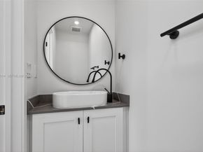 4311 NW 32nd Ave, Miami FL 33142