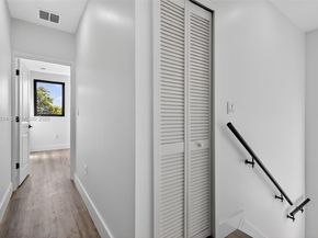 4311 NW 32nd Ave, Miami FL 33142