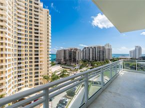 900 Brickell Key Blvd 1002, Miami FL 33131