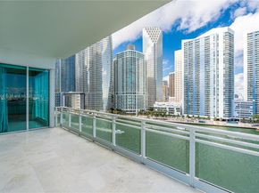 900 Brickell Key Blvd 1002, Miami FL 33131