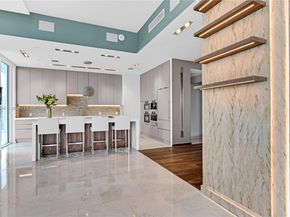 900 Brickell Key Blvd 1002, Miami FL 33131