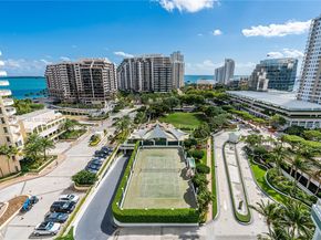 900 Brickell Key Blvd 1002, Miami FL 33131