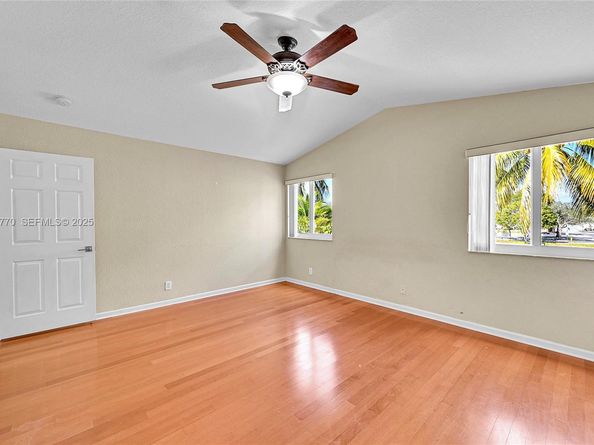 4941 Pelican St, Coconut Creek FL 33073