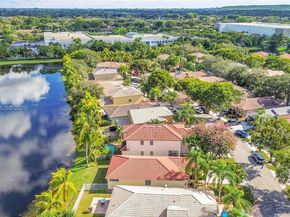 4941 Pelican St, Coconut Creek FL 33073