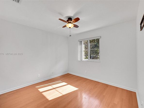 4941 Pelican St, Coconut Creek FL 33073