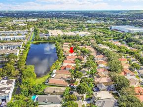 4941 Pelican St, Coconut Creek FL 33073