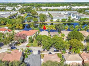 4941 Pelican St, Coconut Creek FL 33073